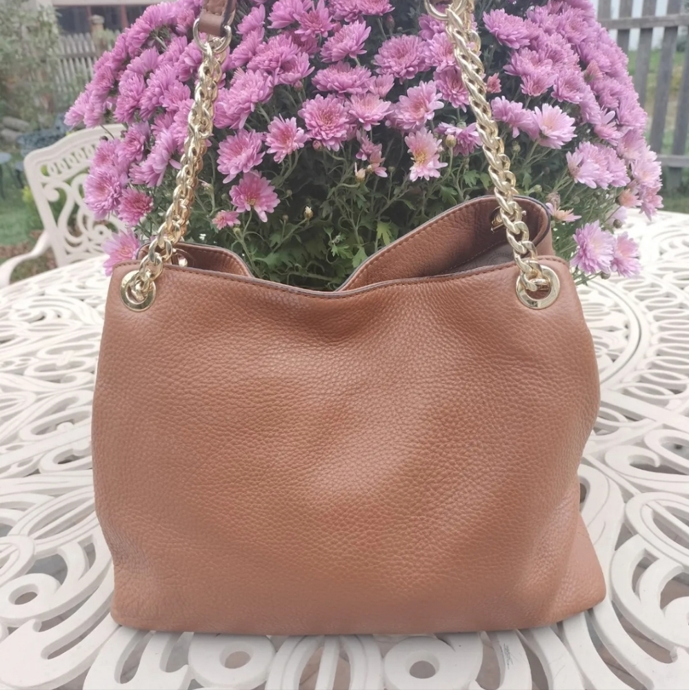 Michael Kors Handbag - Picture 3 of 12